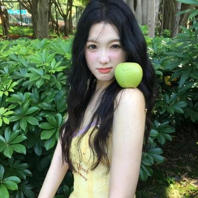 我的媳妇是女王 推荐封面
